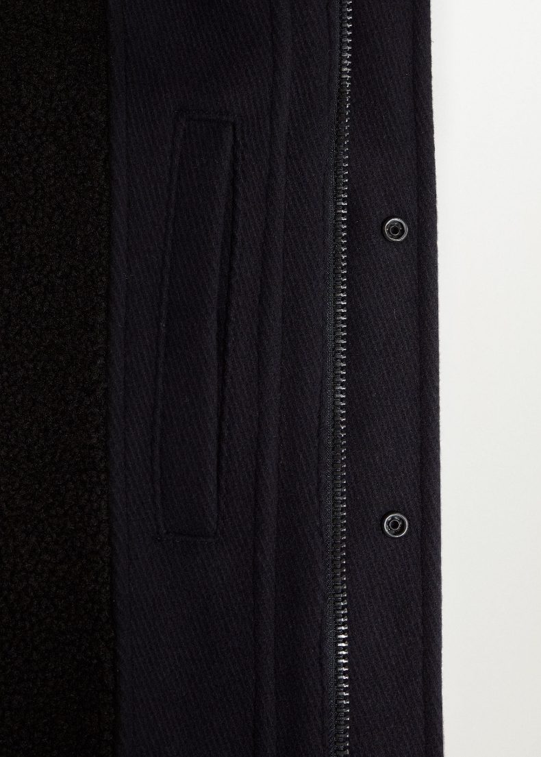 China BSCI factory outerwear, autumn-winter collection, MOQ 500 pcs, 45–60 day reorder, FOB Shanghai (Style 2093)
