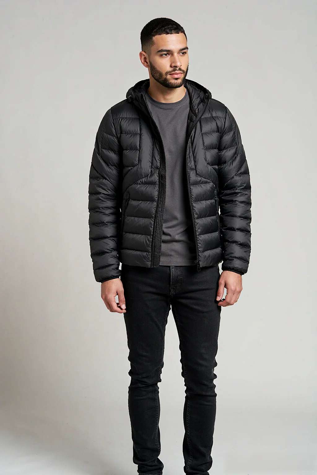 0475 jacket on model